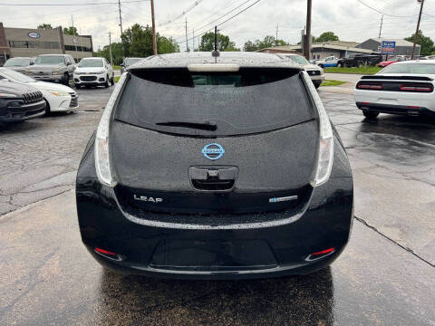 2015 Nissan LEAF S