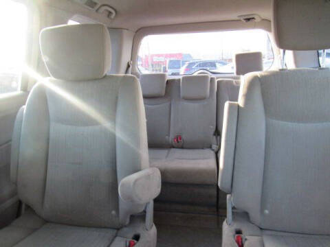 2017 Nissan Quest SV