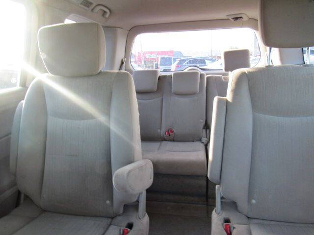 2017 Nissan Quest SV