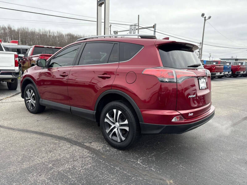 2018 Toyota RAV4 LE
