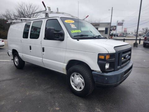 2013 Ford E-Series for sale at GRAY'S AUTO UNLIMITED, LLC. in Lebanon TN