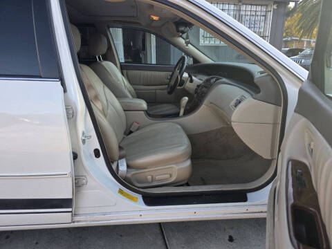 2001 Toyota Avalon XLS