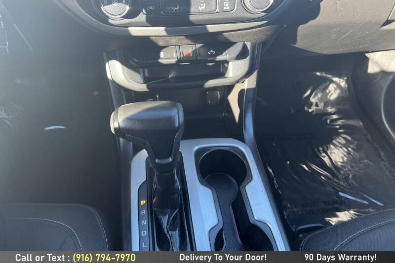 2017 Chevrolet Colorado LT