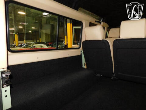 1987 Land Rover Defender