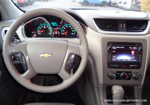 2016 Chevrolet Traverse LS