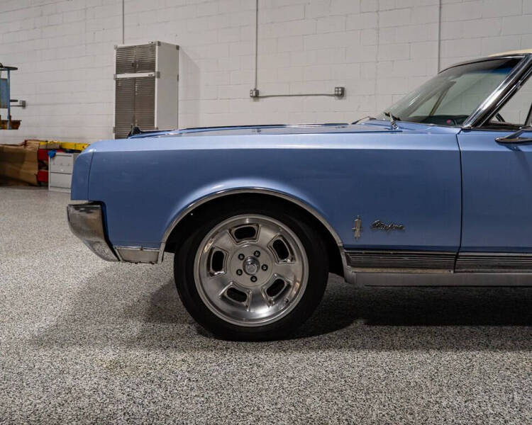 1965 Oldsmobile Starfire