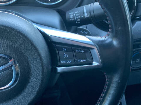 2019 Mazda MX-5 Miata Sport