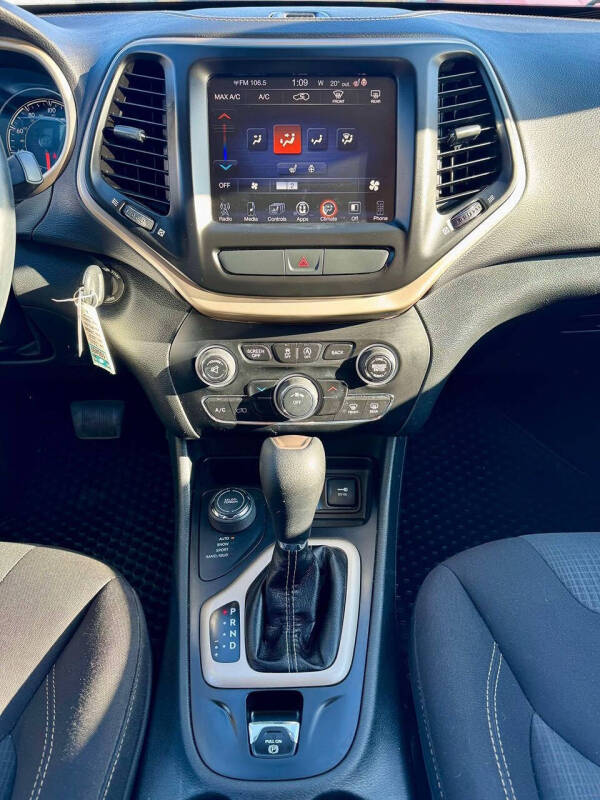 2017 Jeep Cherokee Latitude