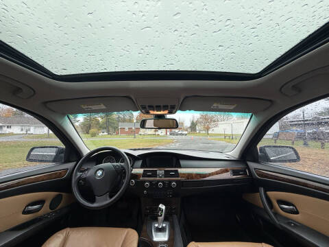 2009 BMW 5 Series 528i xDrive