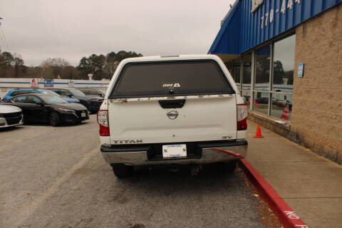 2017 Nissan Titan