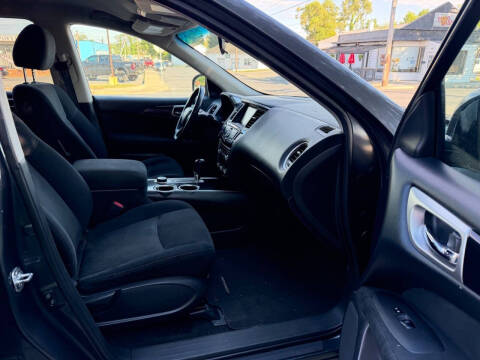 2014 Nissan Pathfinder S