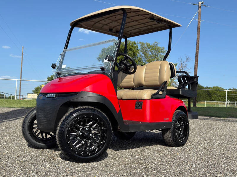 2024 E-Z-GO RXV ELiTE