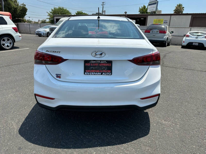 2021 Hyundai Accent SE photo 15