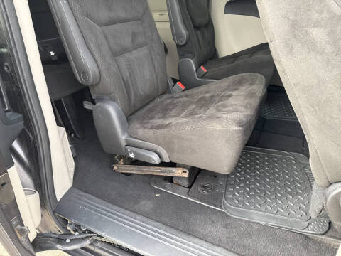 2015 Dodge Grand Caravan American Value Package