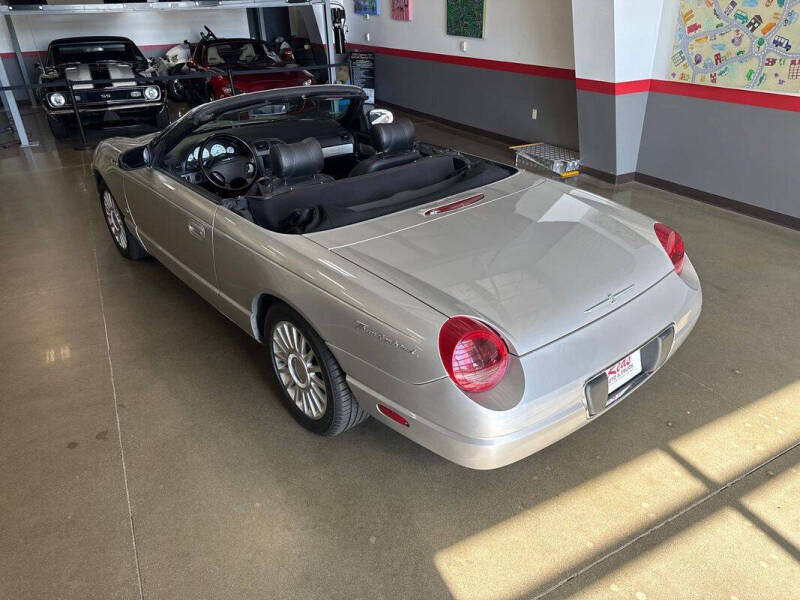 2004 Ford Thunderbird Deluxe
