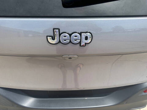 2018 Jeep Cherokee Latitude
