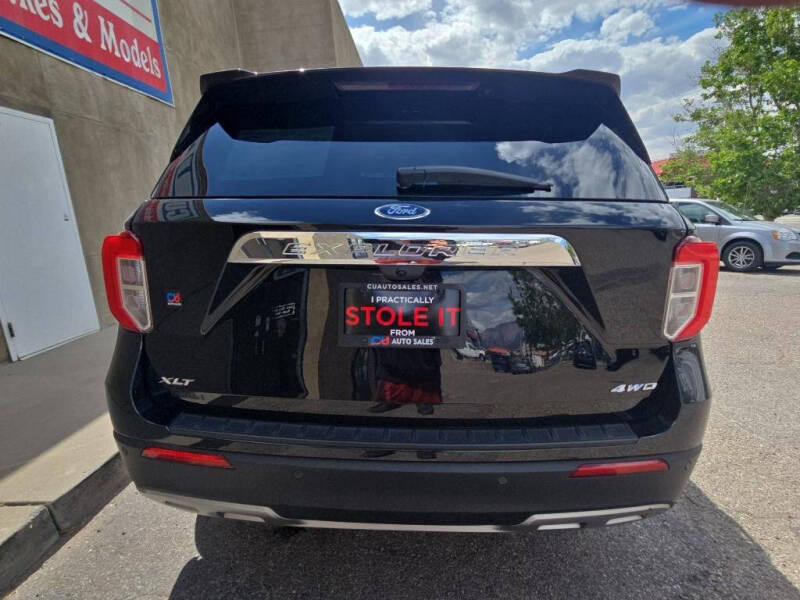 2023 Ford Explorer XLT