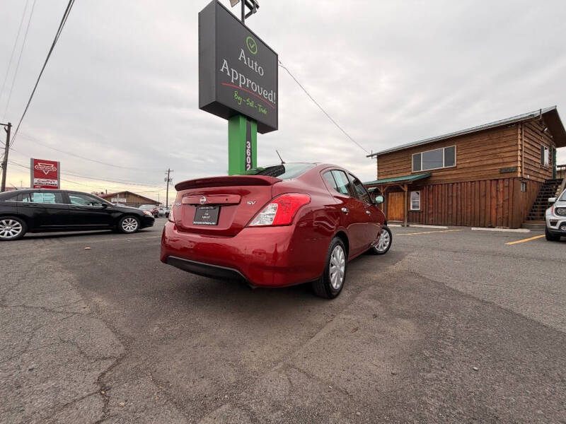 2018 Nissan Versa SV