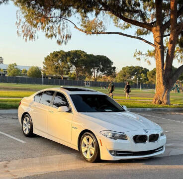 2013 BMW 5 Series 528i