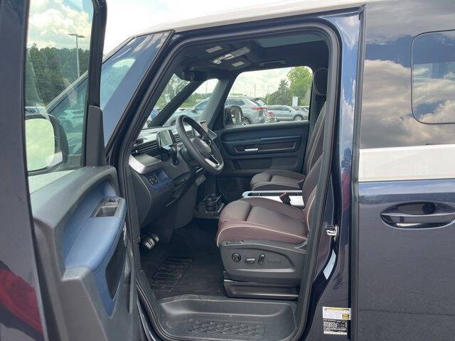 2025 Volkswagen ID. Buzz Pro S Plus