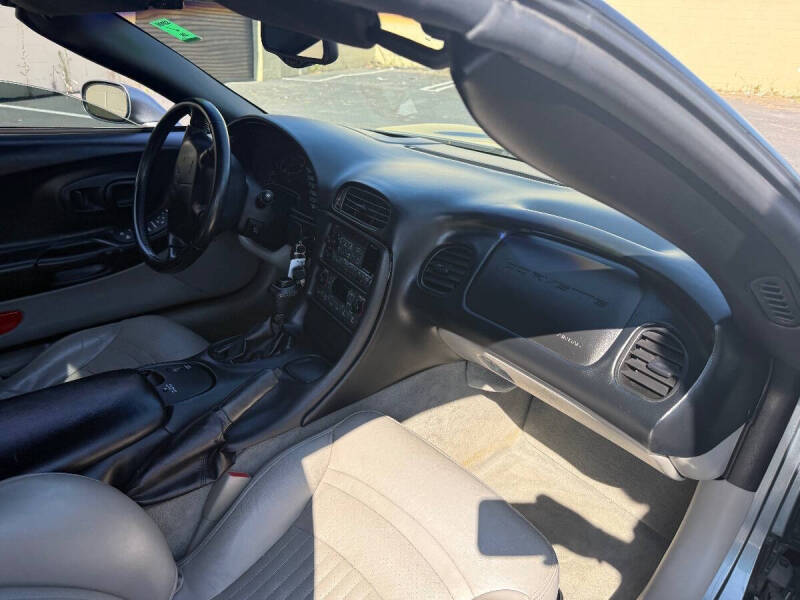 2003 Chevrolet Corvette