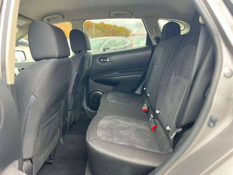 2015 Nissan Rogue Select S