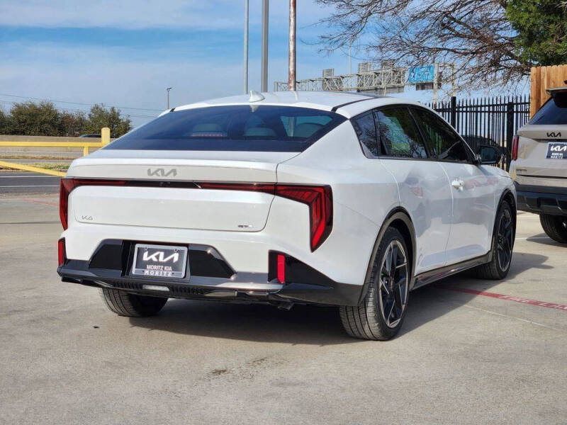 2026 Kia K4 GT-Line