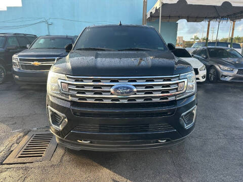 2018 Ford Expedition MAX for sale at Molina Auto Sales in Hialeah FL