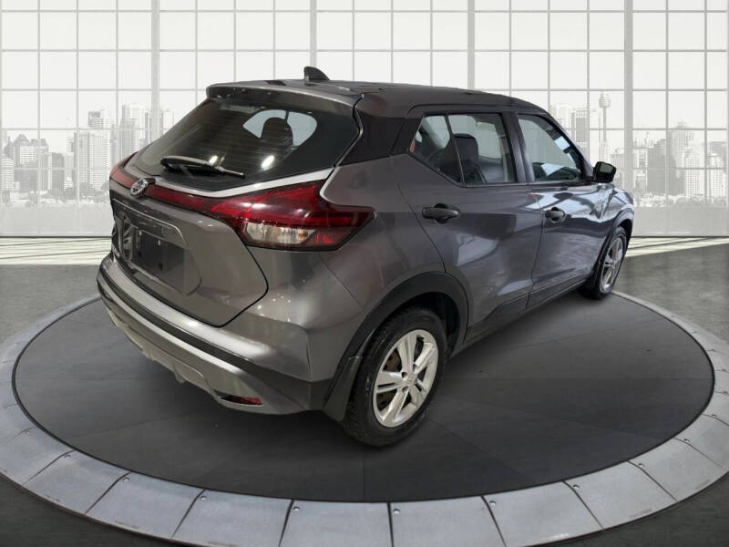 2021 Nissan Kicks S