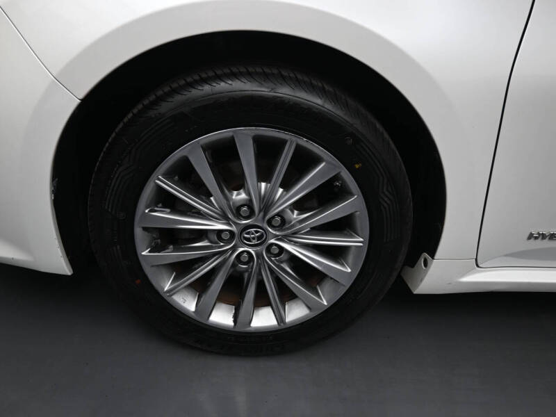 2016 Toyota Avalon Hybrid