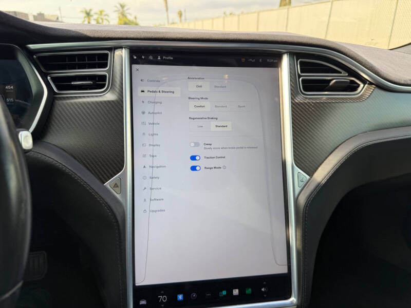 2016 Tesla Model S 70