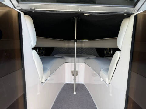 2012 Regal 2300