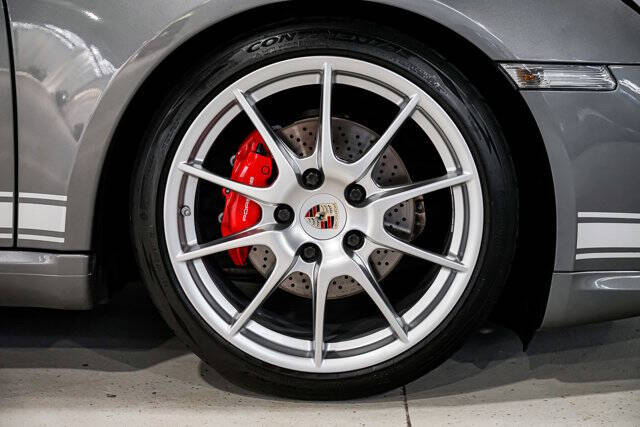 2012 Porsche Cayman R