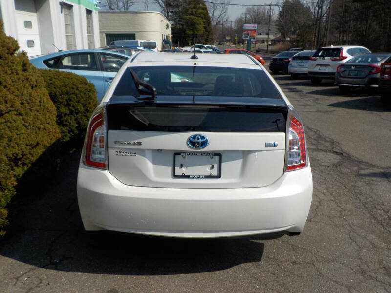 2014 Toyota Prius Three