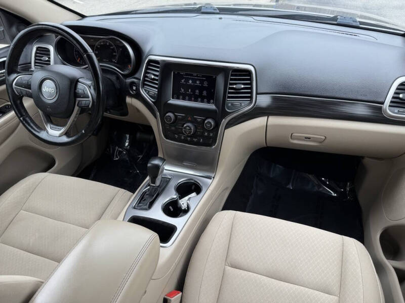 2021 Jeep Grand Cherokee Laredo E