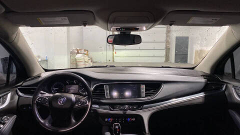 2020 Buick Enclave Essence