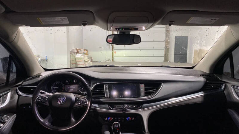 2020 Buick Enclave Essence