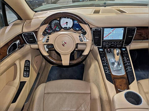2011 Porsche Panamera