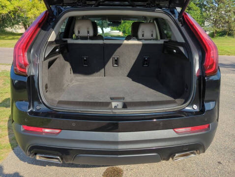 2023 Cadillac XT4 Luxury