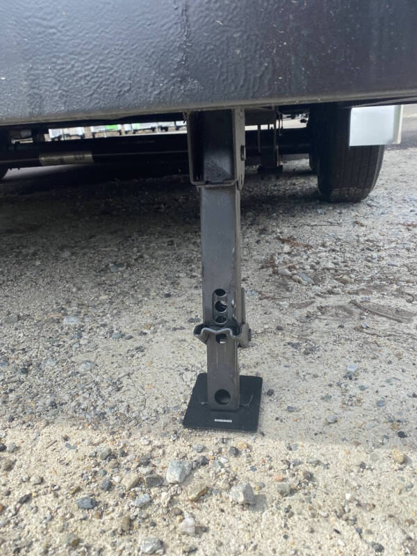 2023 Lightning Trailers 6X12SA
