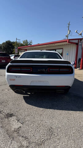 2021 Dodge Challenger SXT