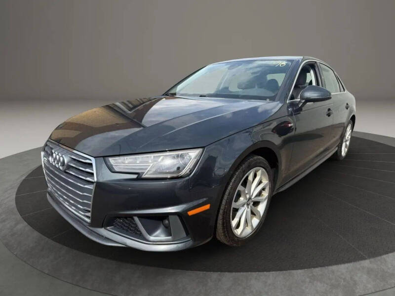 2019 Audi A4 quattro Premium 45 TFSI