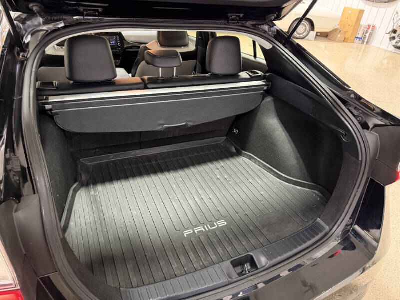 2022 Toyota Prius XLE