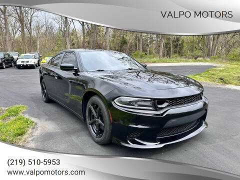 2016 Dodge Charger for sale at Valpo Motors in Valparaiso IN