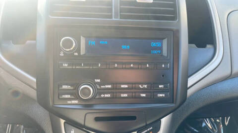 2016 Chevrolet Sonic LS Auto