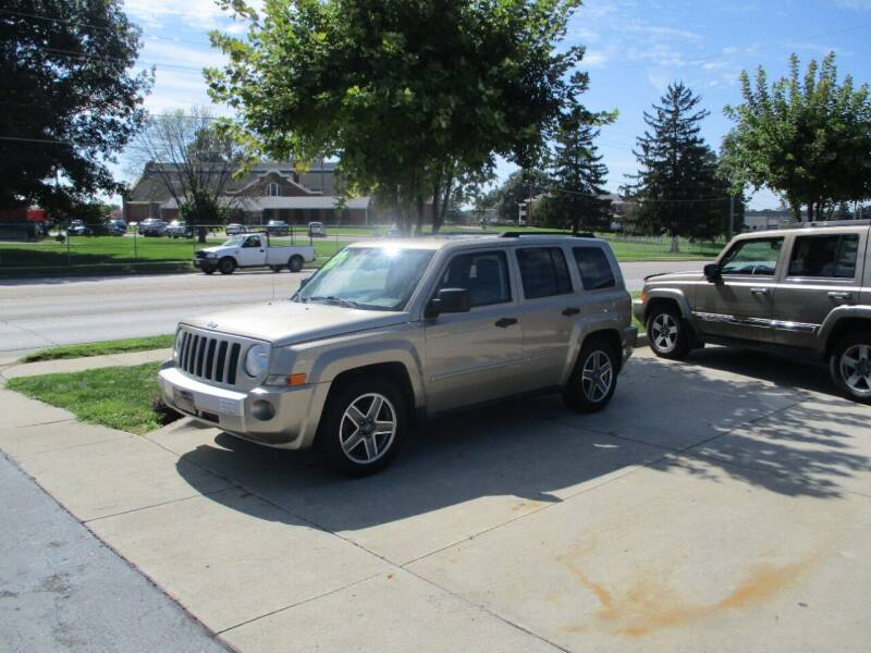 2009 Jeep Patriot for sale at The Auto Specialist Inc. in Des Moines IA