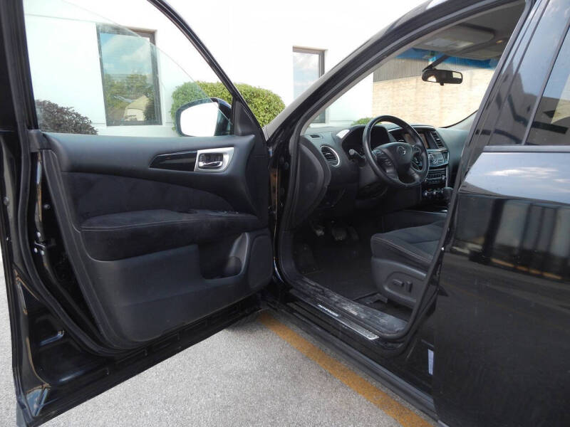 2013 Nissan Pathfinder S
