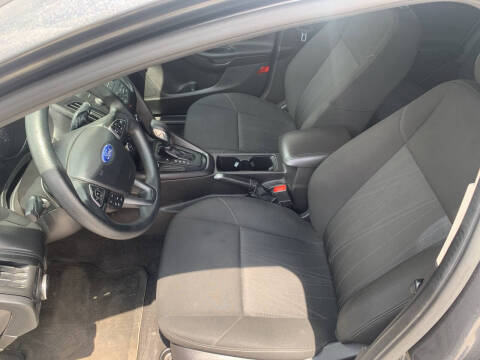 2017 Ford Focus SE