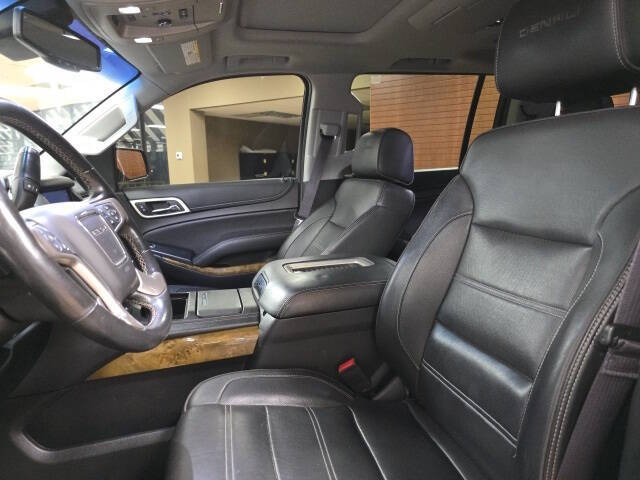 2017 GMC Yukon XL Denali