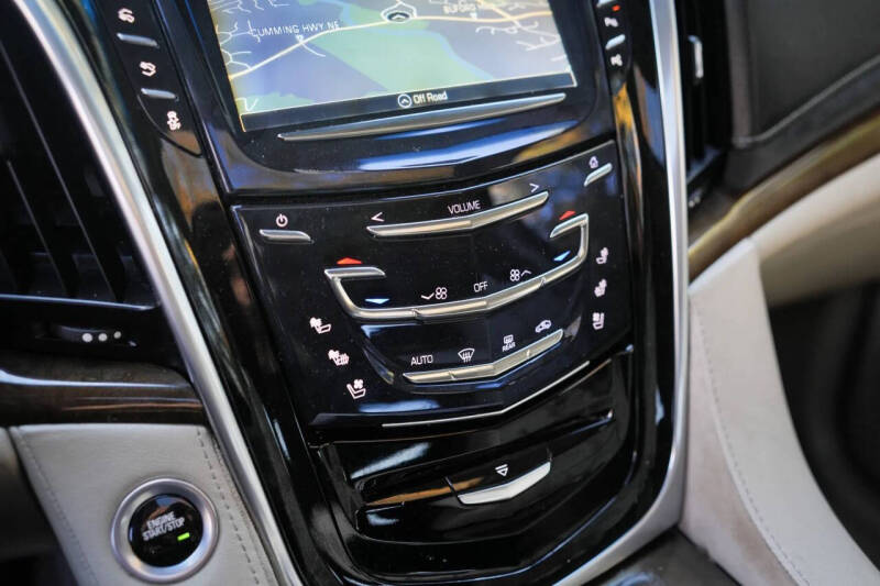 2018 Cadillac Escalade Luxury